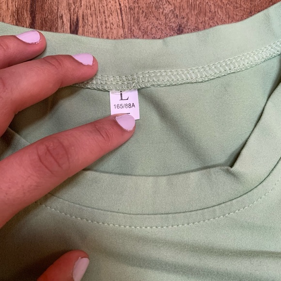 3 shirt bundle - Picture 3 of 9